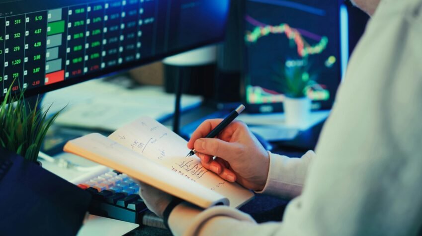 pexels-jakubzerdzicki-36496955